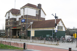 070405-003