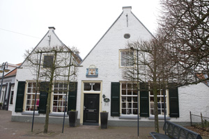 180210-003